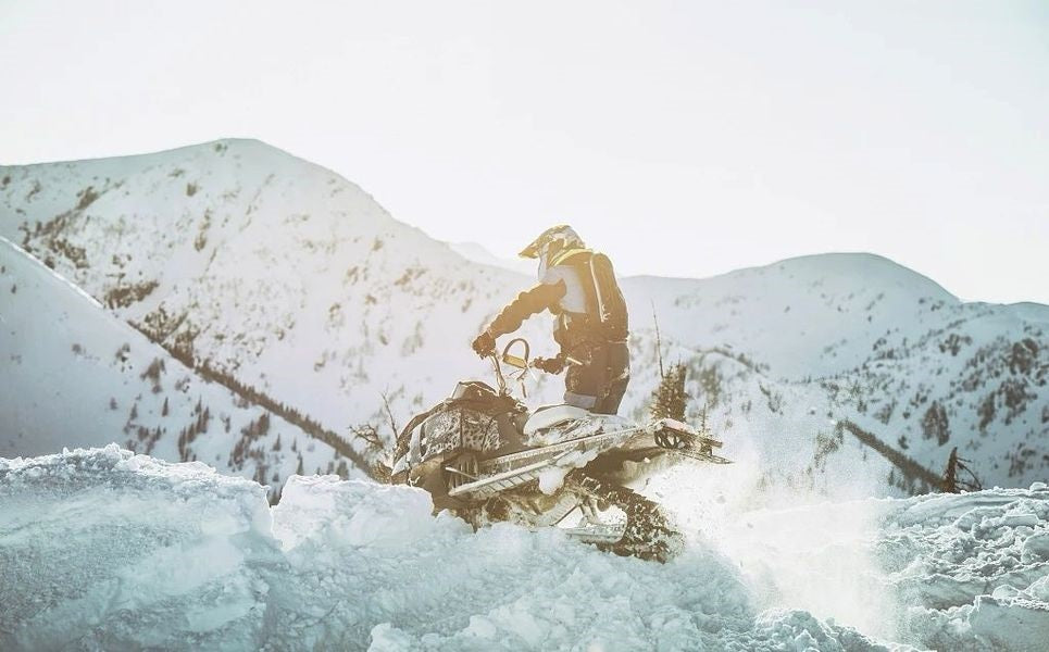 How to properly maintain and use motorcycles in winter